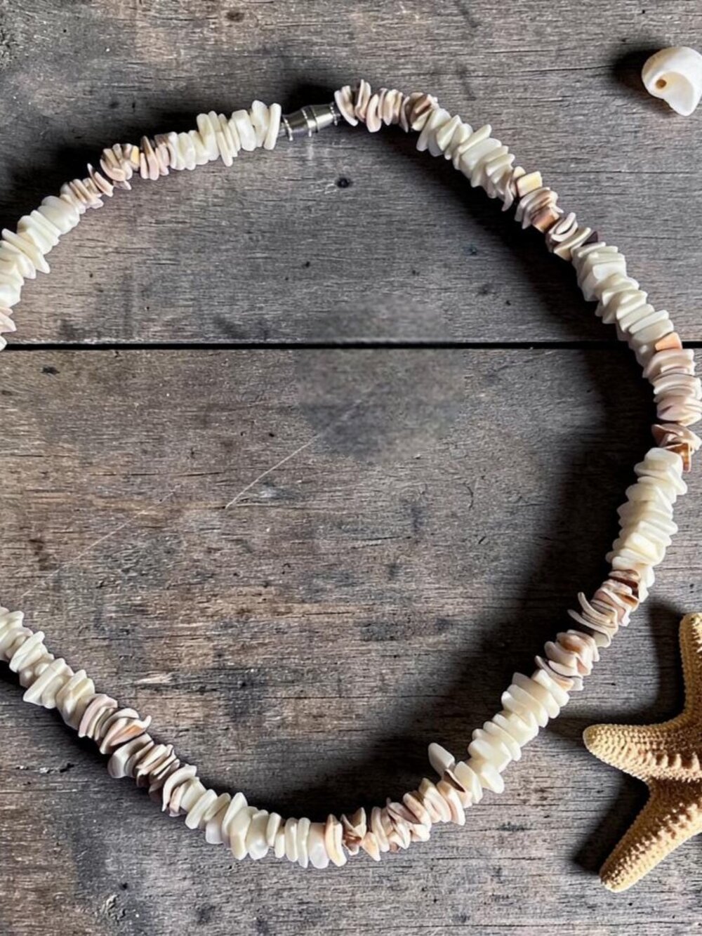 Knockout Handcrafted Coastal themed shell Necklace 16"